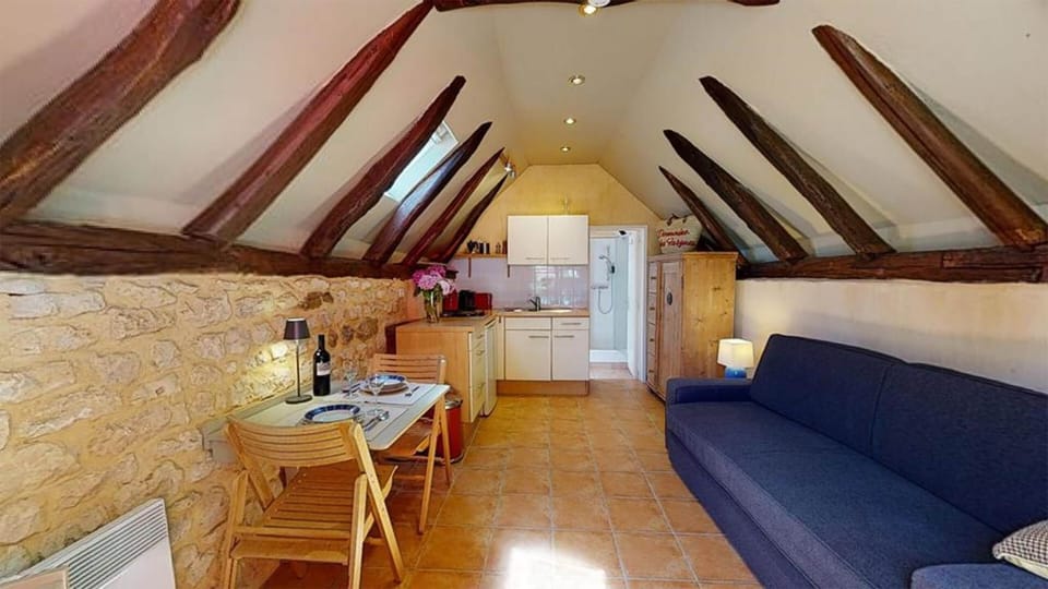 Domaine-des-Fargues-Gite-du-Berger-sejour-1024x576