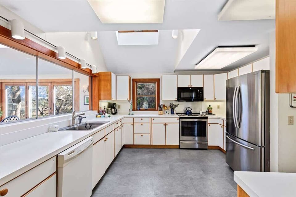 Fully stocked kitchen