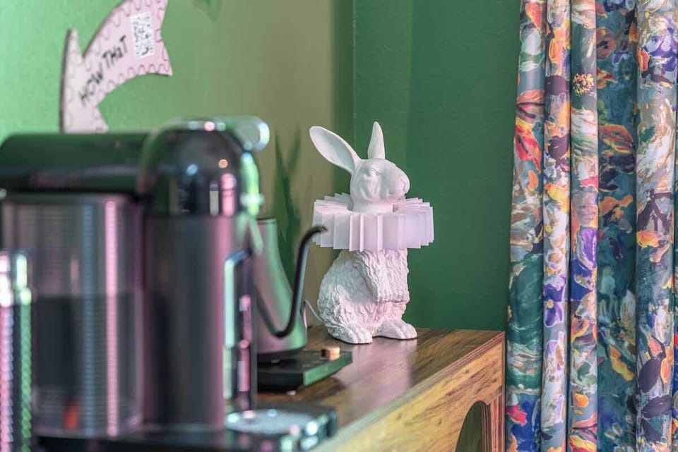 Enjoy a cozy coffee moment with friends and family in this charming corner, where thoughtful details and playful décor create the perfect setting to start your day together or unwind with a warm drink and great conversation.