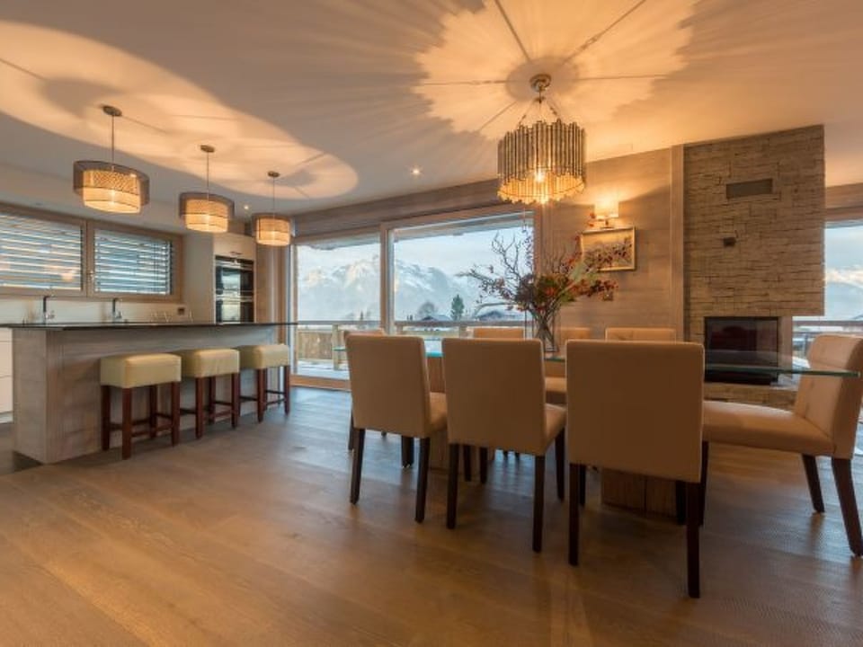 Kitchen / Dining Room
