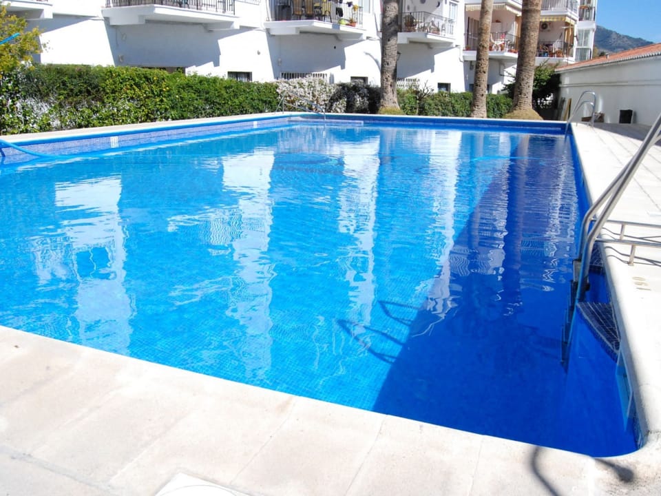 Pool Indoor