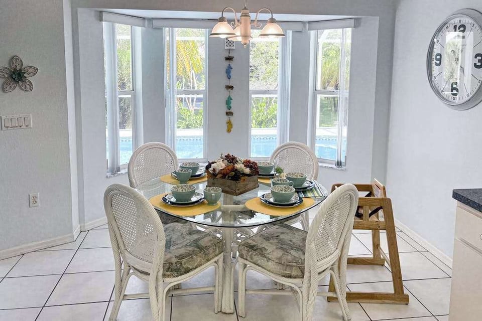 Dining Area with children's highchair