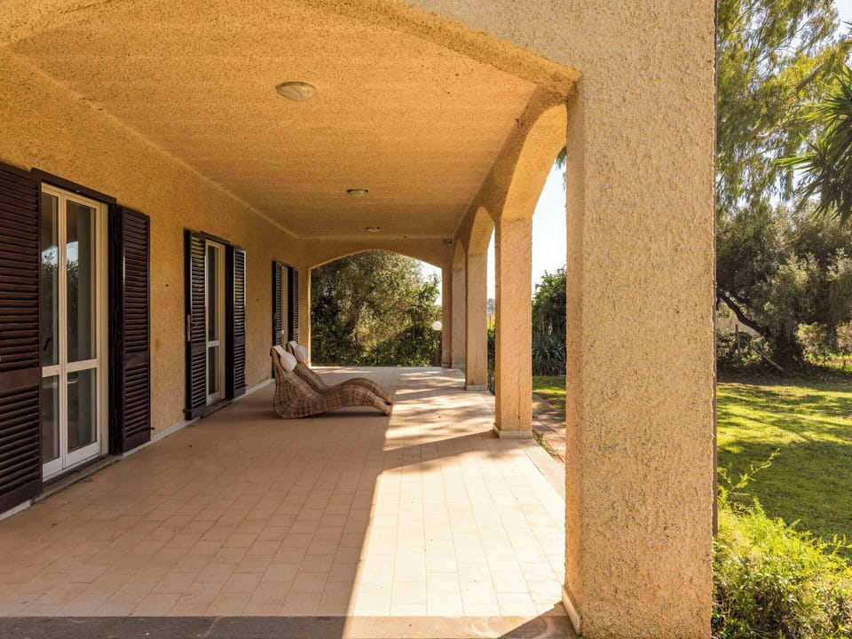 Architecture, Column, Shade, Estate, Concrete, Hacienda, Landscaping, Outdoor Structure, Porch