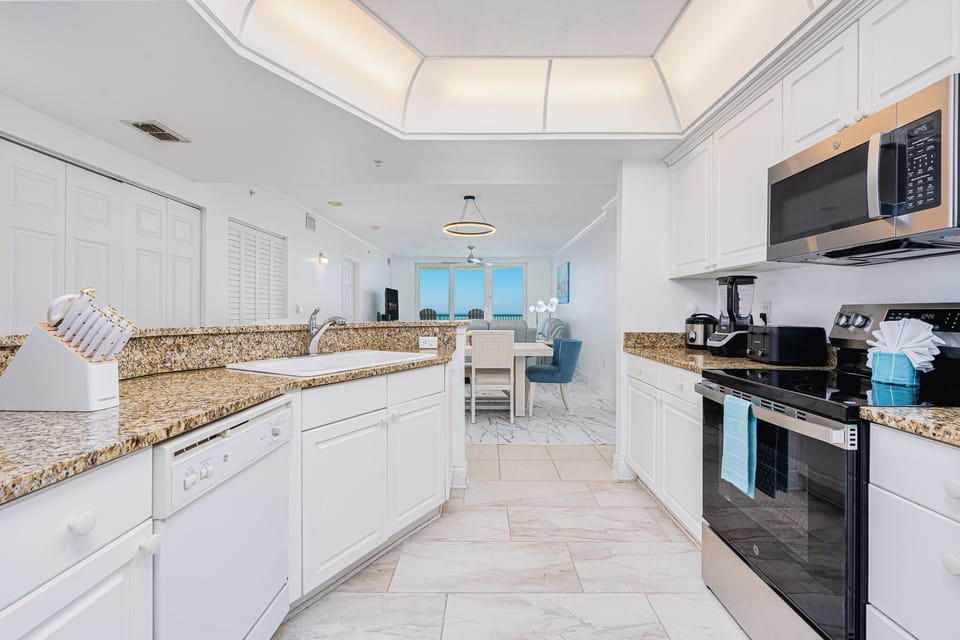 Fully stocked kitchen