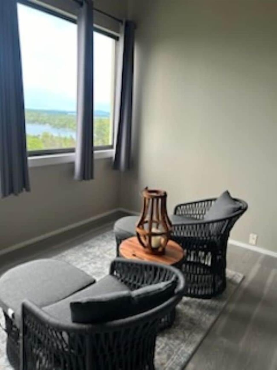 Bedroom seating area