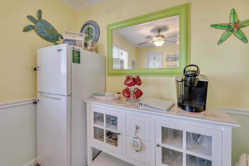 Kitchen + Dining Area
