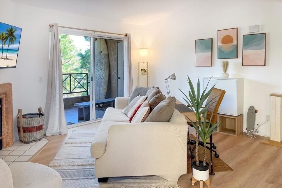 Living Room - Fireplace and View