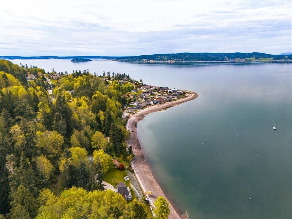 Cove & Cedar Location