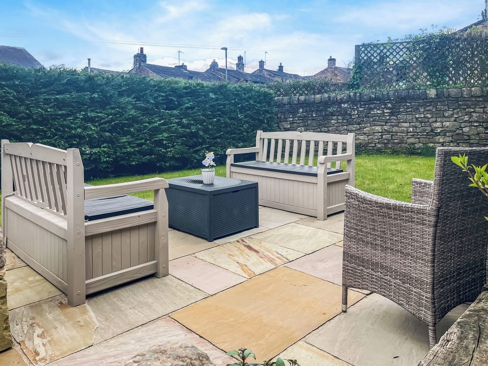 Sitting-out-area | The Old Post Office, Fence