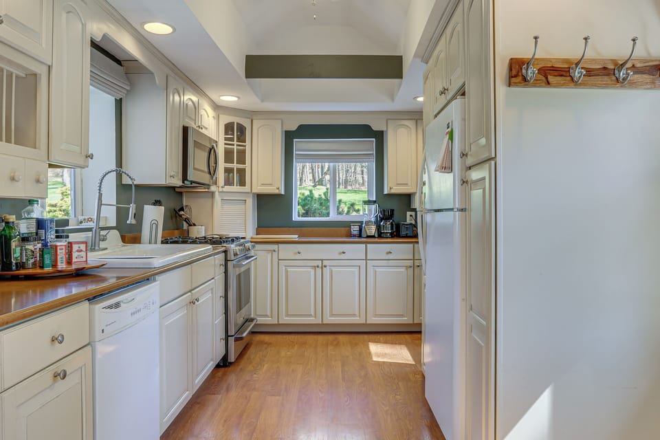 Kitchen | 1st Floor
