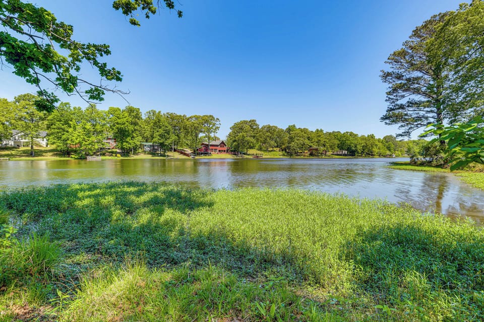 Serene Lake Access