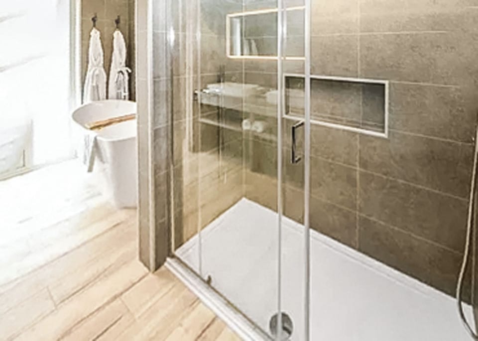 Shower, Bathroom, House