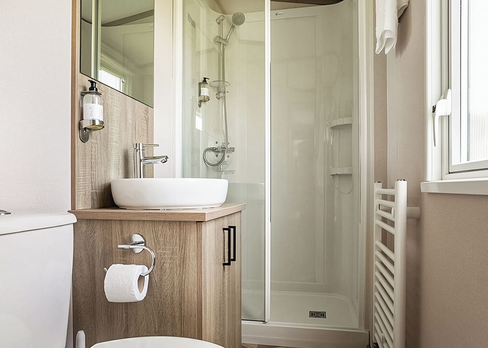 Shower, Bathroom, House