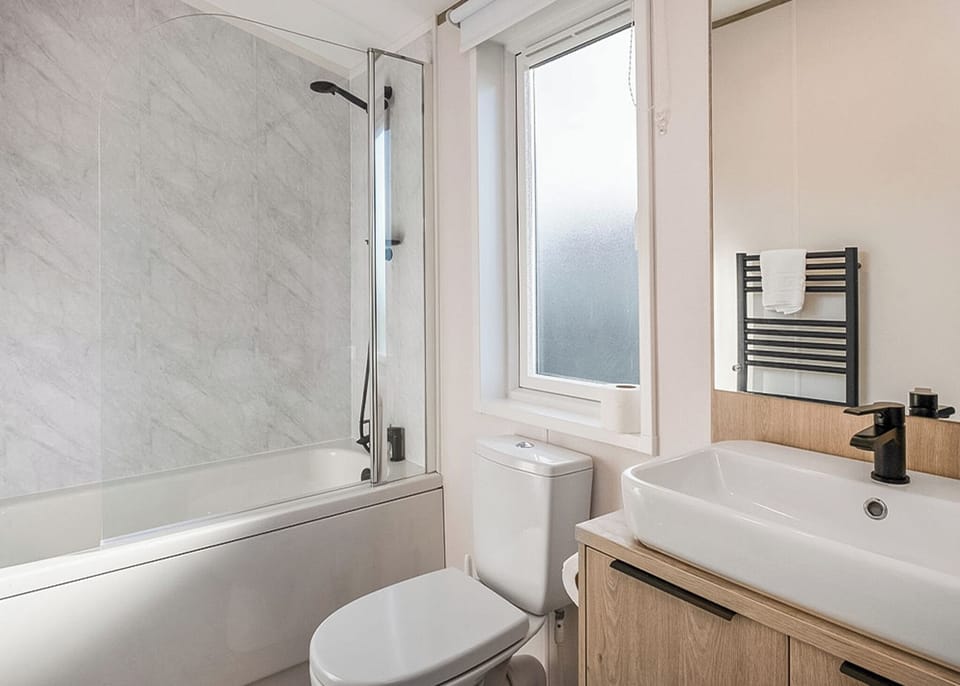 Shower, Bathroom, House