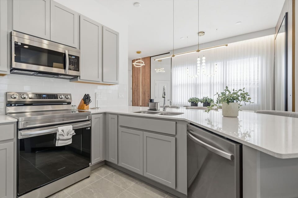 Fully-equipped kitchen