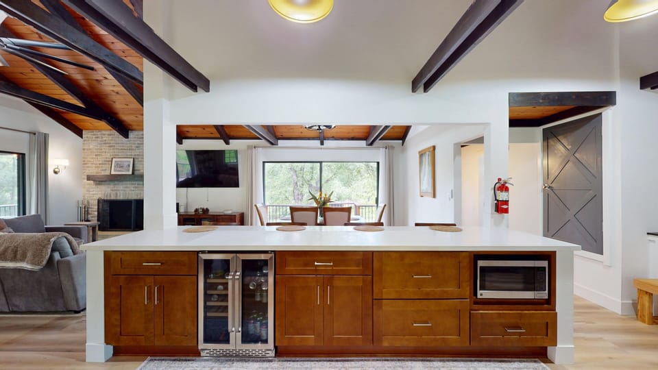 Indoors, Kitchen, Appliance, Microwave, Oven