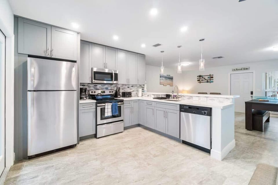 new stainless steal appliances