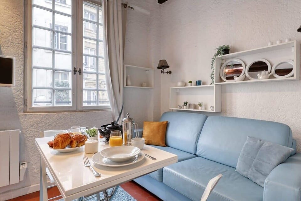 Living Room - Dining Area
