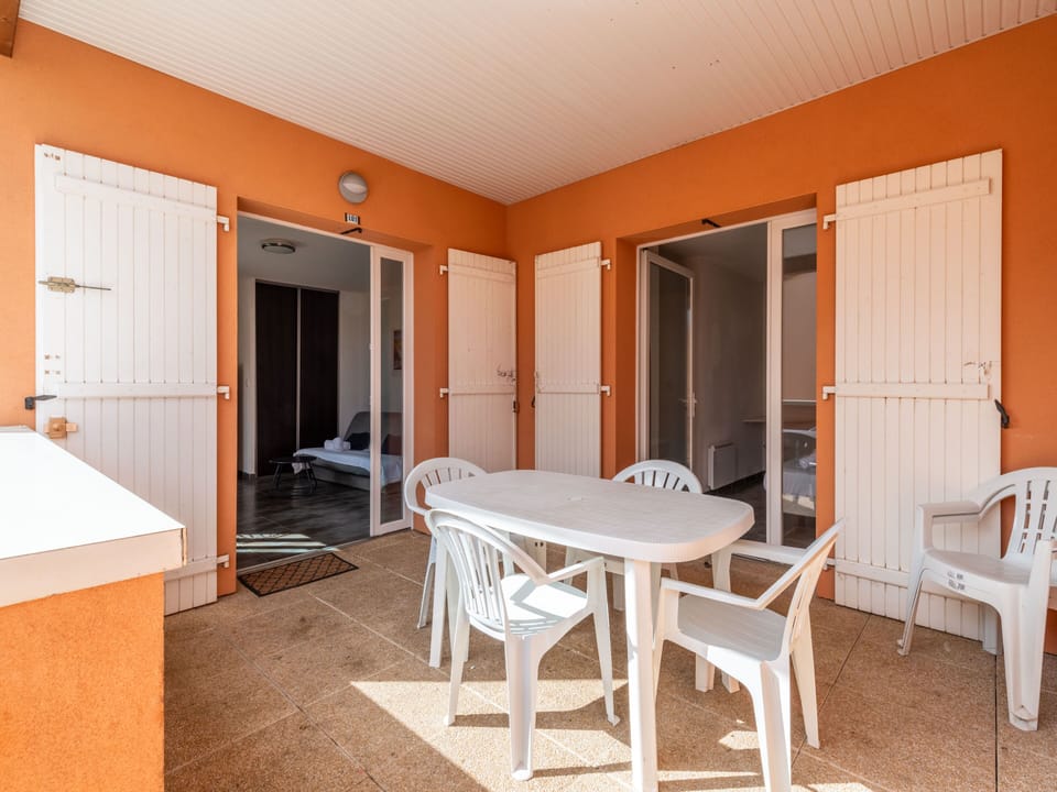 Step onto your private balcony for an evening drink as the Roussillon sun goes down