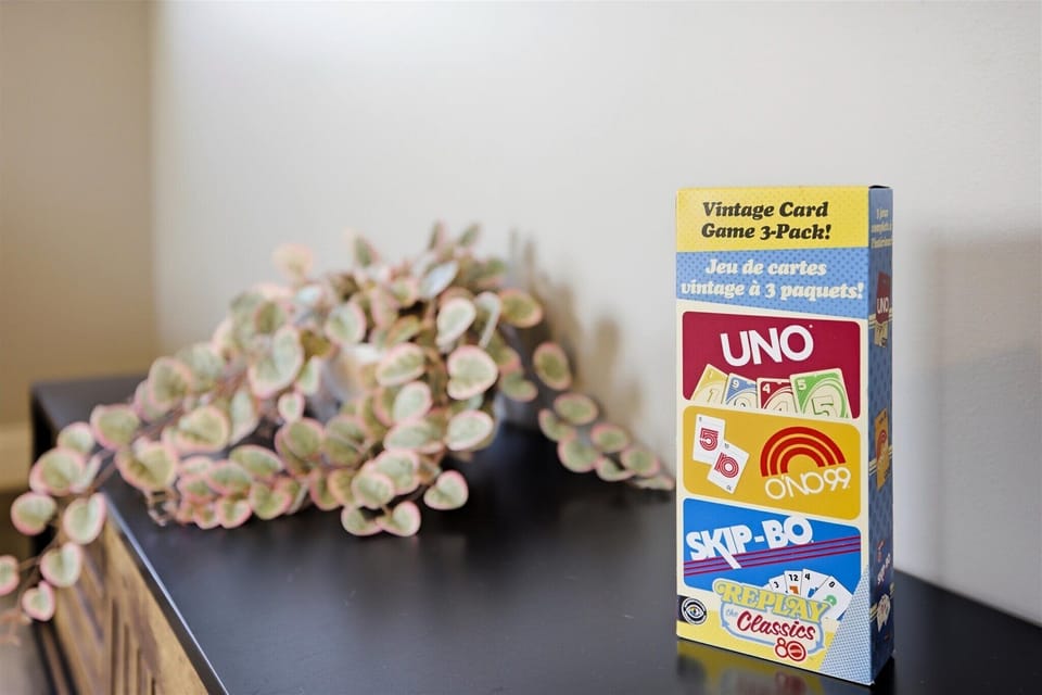 A little invitation to slow it down—cards on the table, good company, and time to unplug. Tucked right into the living space, it’s an easy way to turn a quiet night into something memorable.