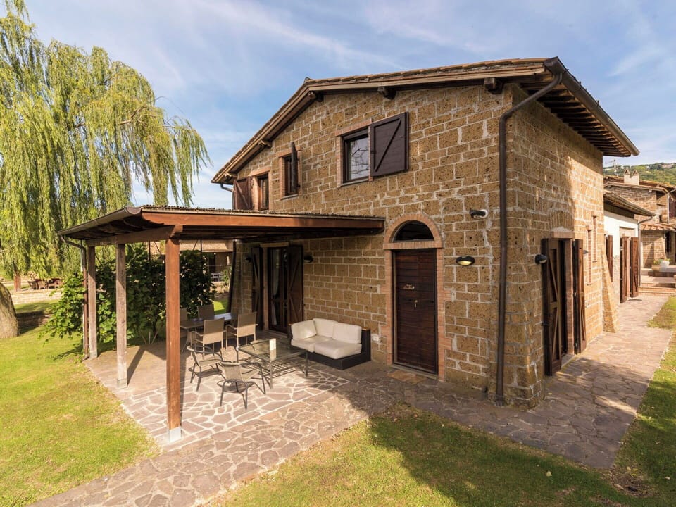 Furniture, Balcony, Shade, Garden, Outdoor Furniture, Chair, Porch, Yard, Landscaping, Backyard