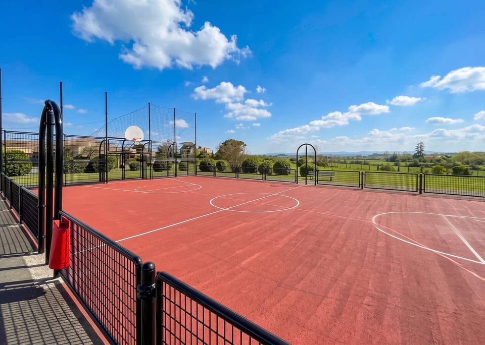 Sport court