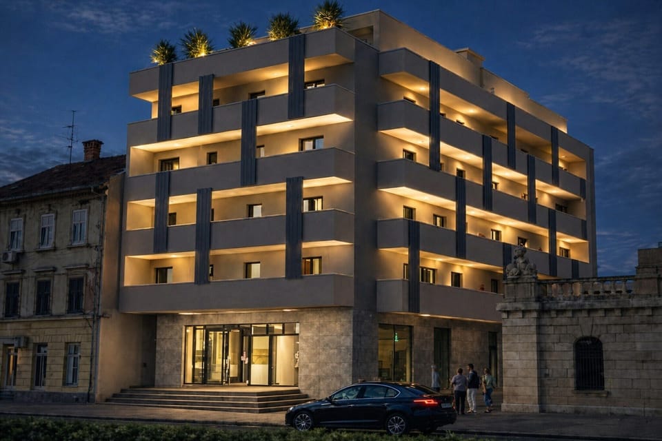 Hotel Exterior [summer]