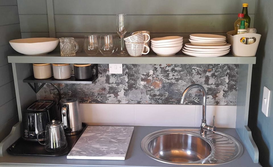 Kitchenette 