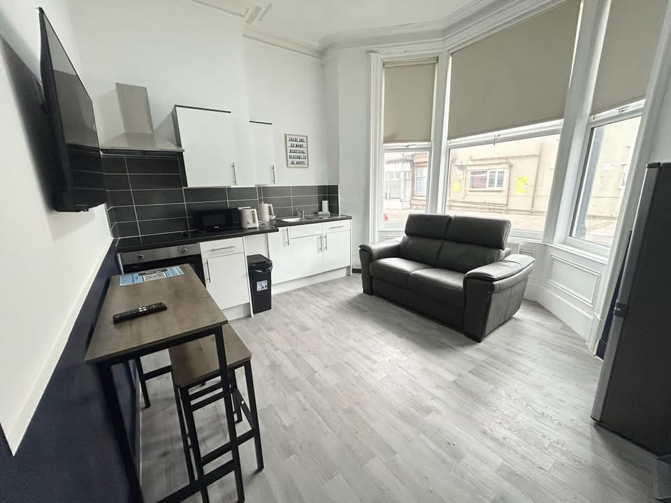 Open Kitchen / Living Room
