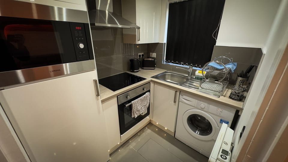 Apartment 3