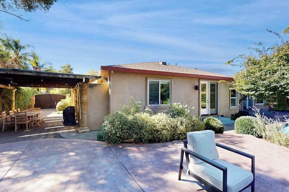 Welcome to your single-level Sonoma home with a sun-soaked backyard, covered pergola for al fresco dining, and mature landscaping all around.