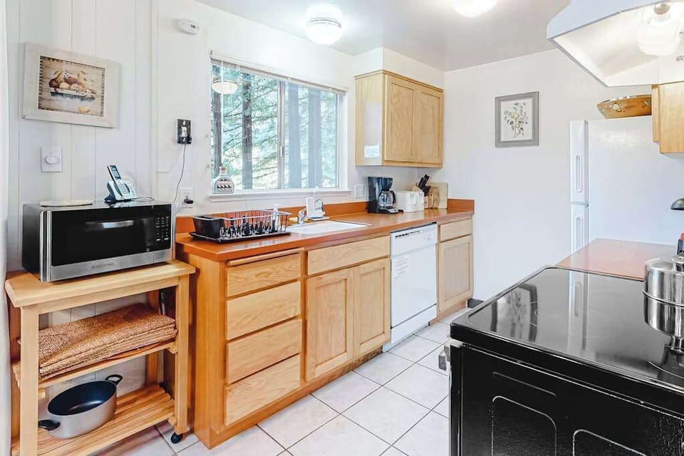 Morning coffee is a breeze with your dedicated coffee station, toaster, and kettle — everything you need for a relaxed Sonoma country morning.