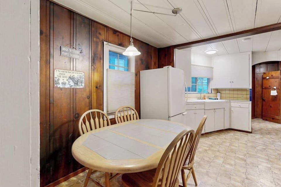 Your open dining and kitchen flow makes it easy to cook and entertain during your Guerneville wine country getaway.