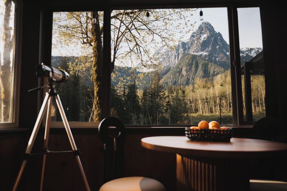 Iconic Mount Index draws visitors from around the world. Here, it’s your everyday view.