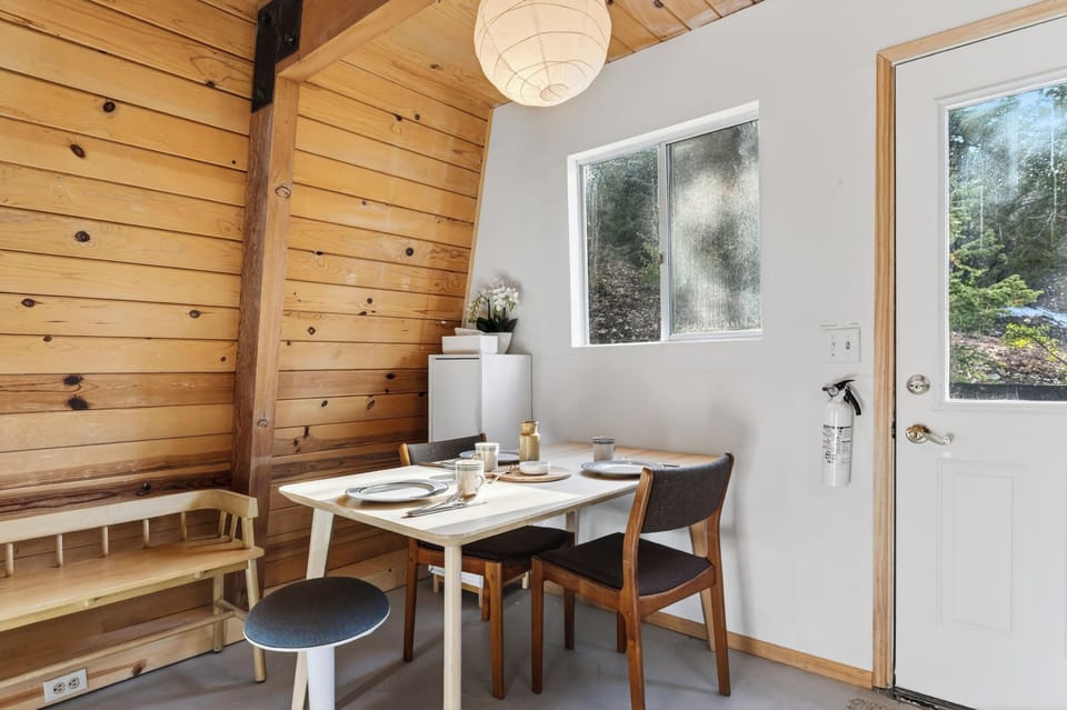 Cozy dining nook.