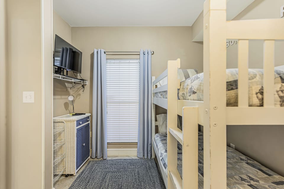 Twin Bunkbed in the 3rd Bedroom