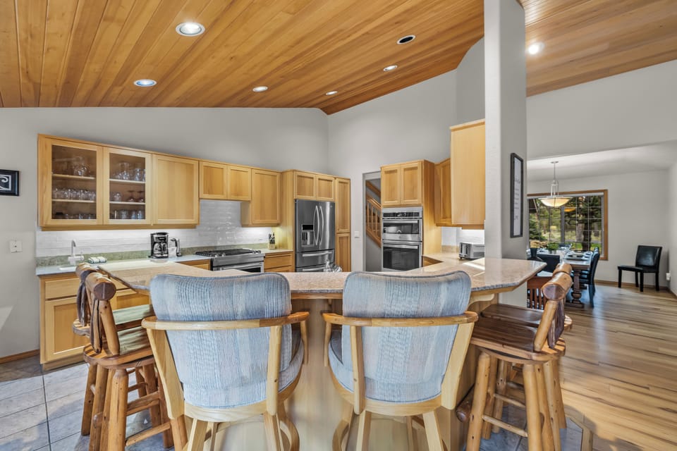 2026_04_22_maury_kitchen-4
