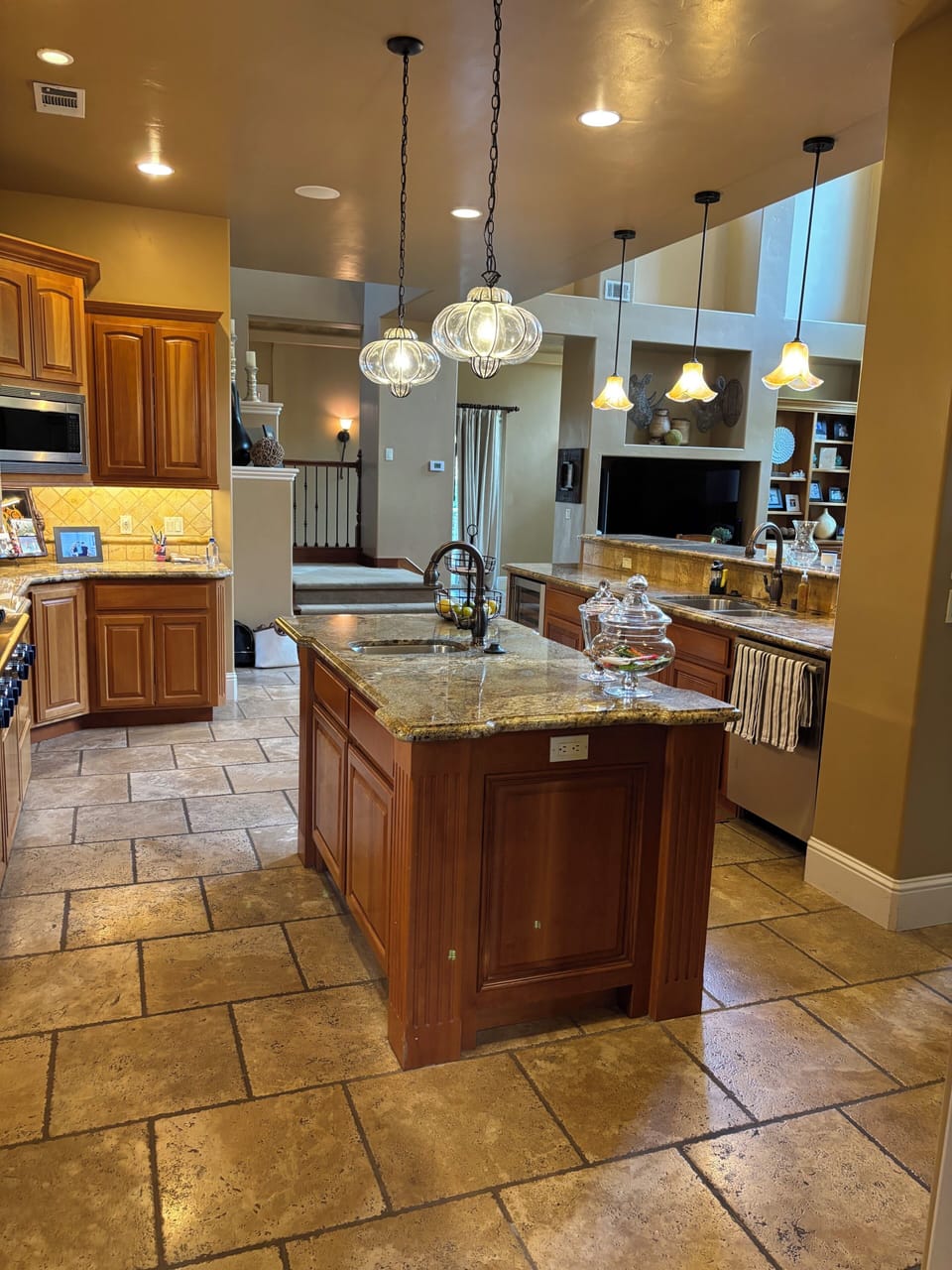 custom kitchen 