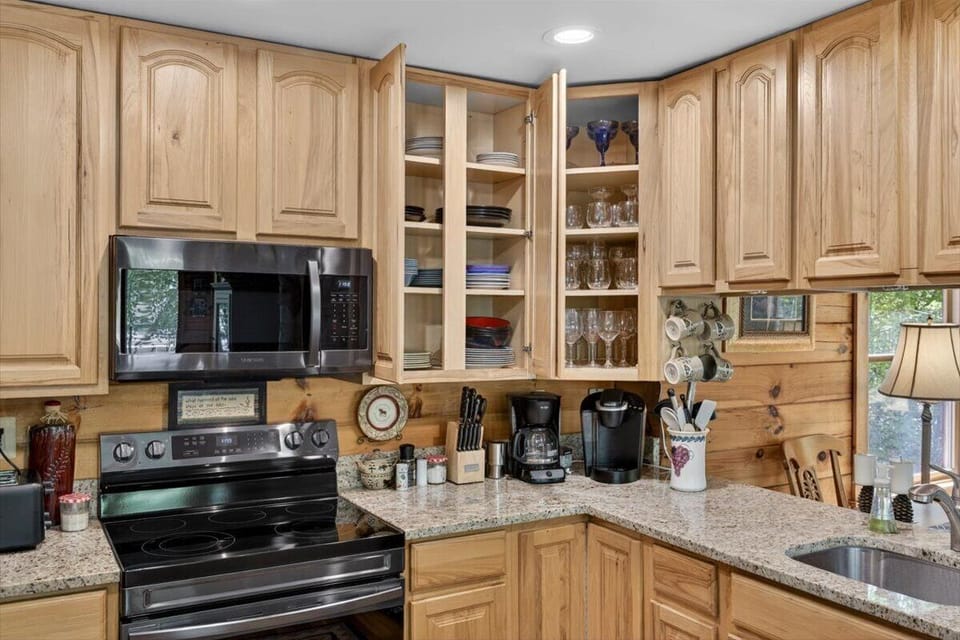 Fully stocked kitchen.