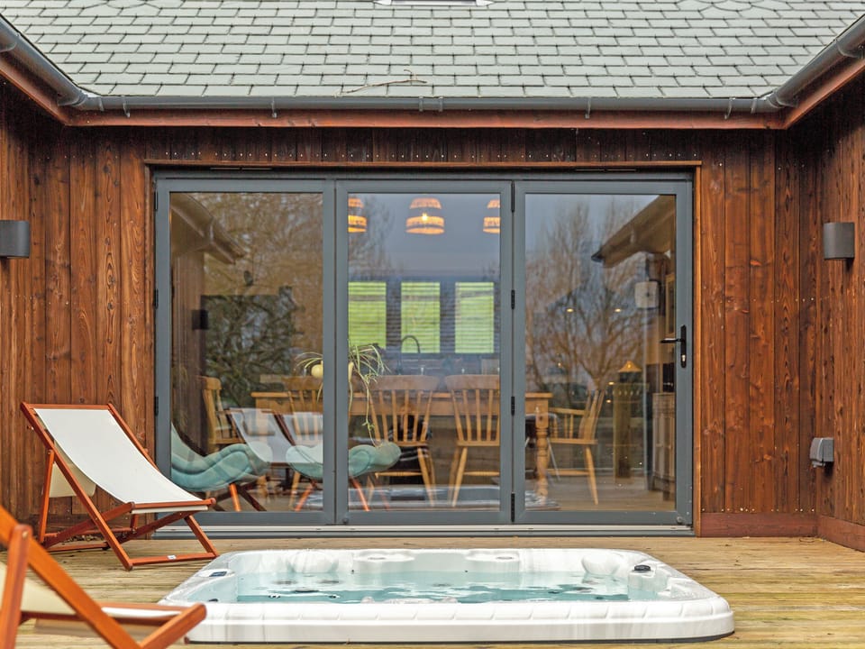 Hot tub | Truffle House - The Pig on the Hill, Westward Ho