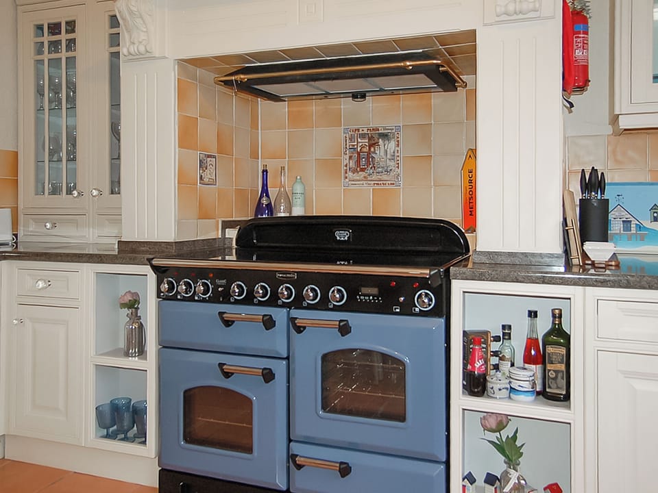 Kitchen | Bryn Eglwys - Lounge Holidays, Barmouth