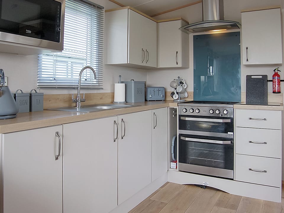 Kitchen | Premier Caravan 10 - Lounge Holidays, Tywyn