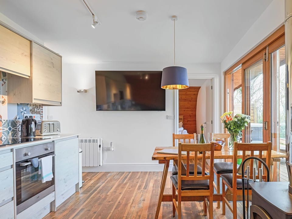 Open plan living space | Potbelly - The Pig on the Hill, Westward Ho
