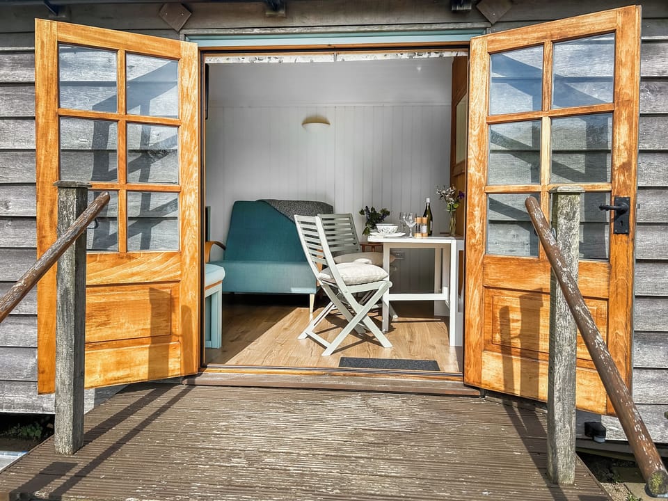 Exterior | Shepherds Hut, St Buryan