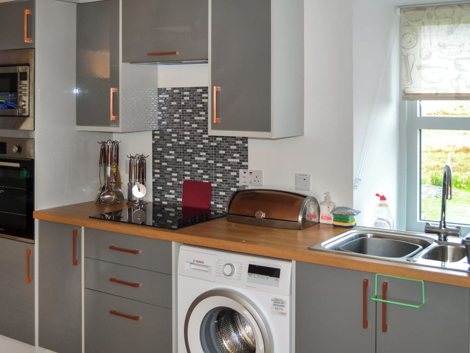 Kitchen | Dusary Millhouse, Isle of North Uist