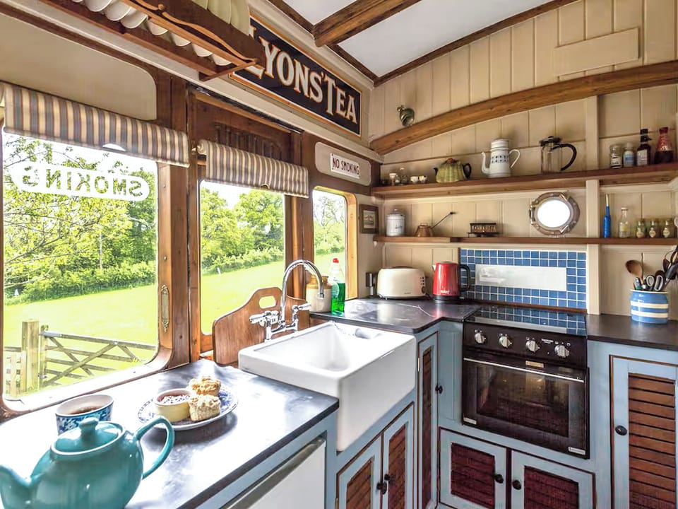 Kitchen | High Cross Camping Coach, Netherbury
