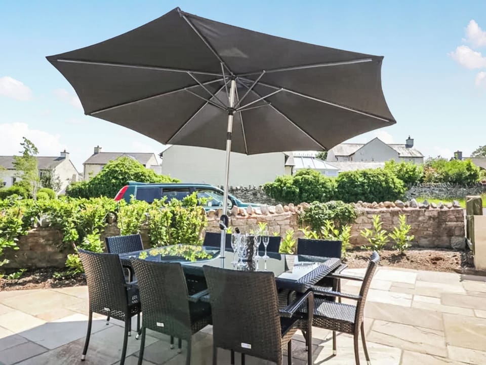 Outdoor eating area | Garth End, Appleby