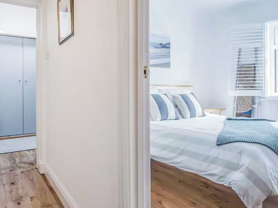 Double bedroom | Town Heights, Tenby