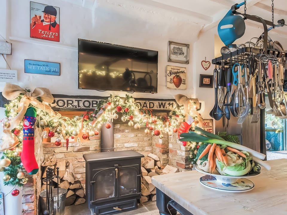 Kitchen area | Guston Court, Sandwich