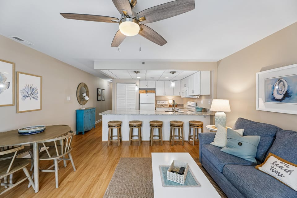 Group,Living Room,
